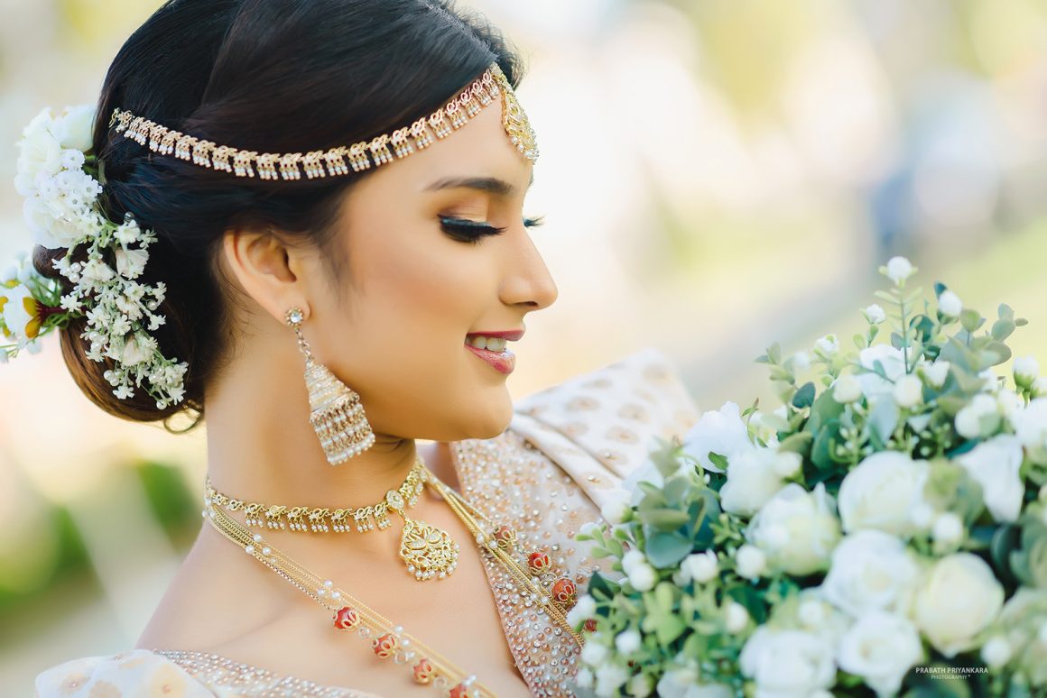 Embracing Tradition: The Beauty of Sri Lankan Kandyan Bridal Dressing