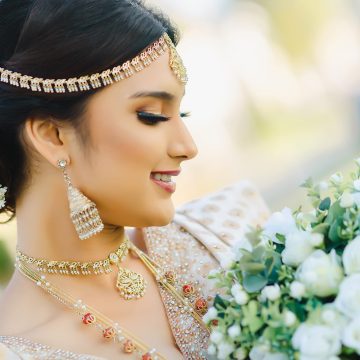 Embracing Tradition: The Beauty of Sri Lankan Kandyan Bridal Dressing